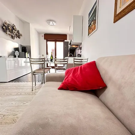 Apartment Mare Delux *